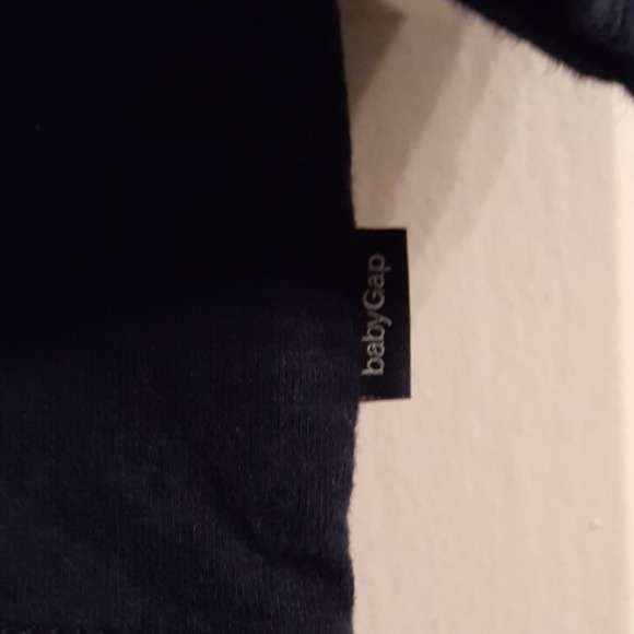 18-24 month old Baby Gap shirt - Picture 2 of 5
